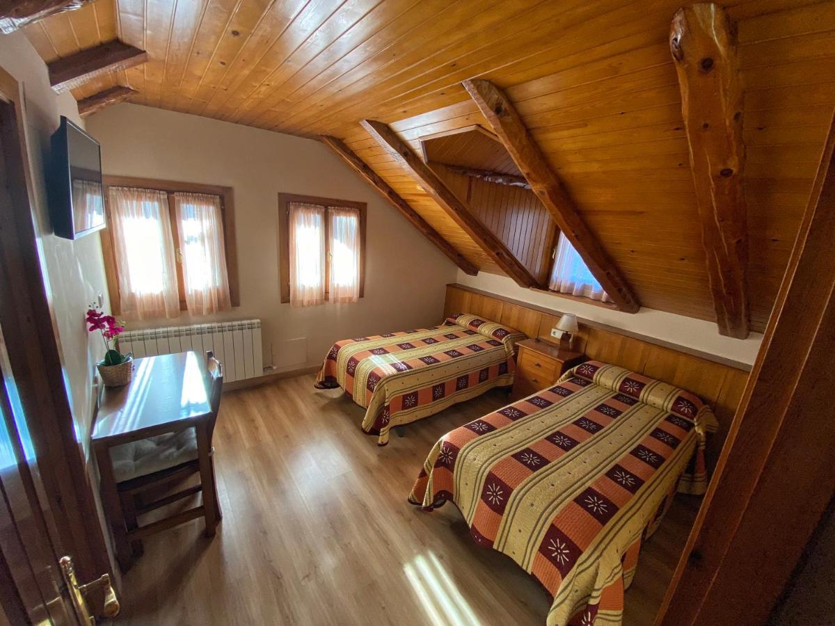 Casa Torellola Cardet Exteriör bild